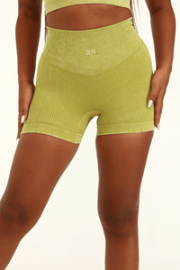 שורט ירוק Tighty